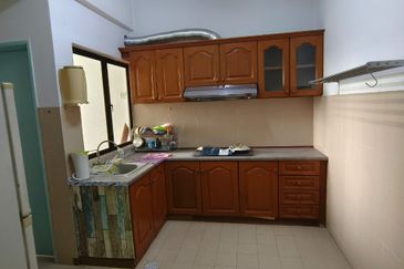 Evergreen Park Cypress