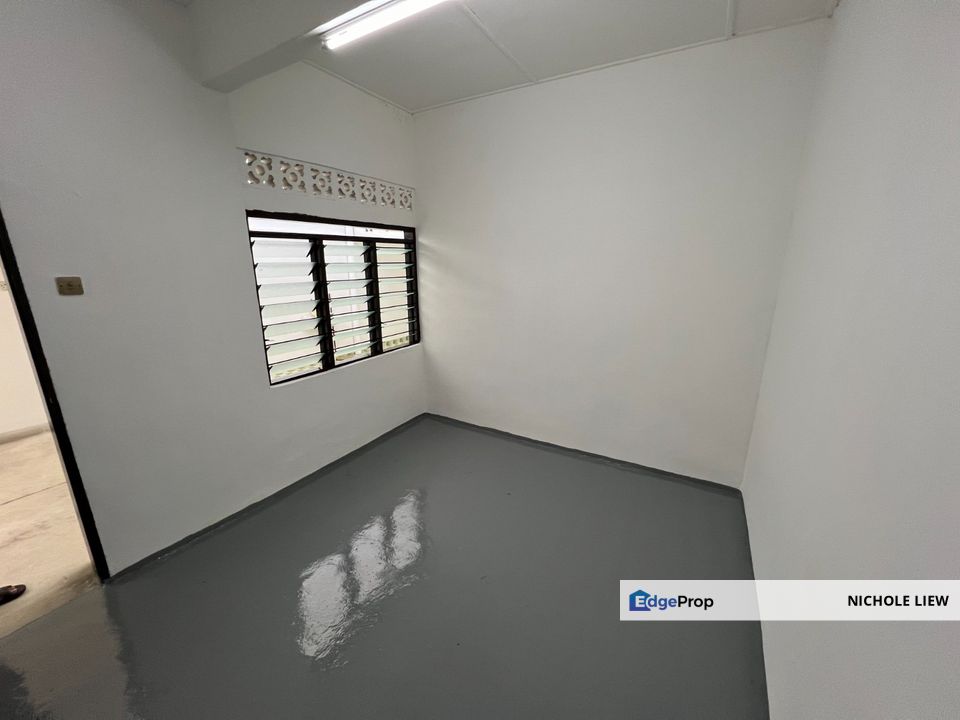 Town Semenyih Good condition 1 storey Taman Desa Semenyih Semenyih , Selangor, Semenyih
