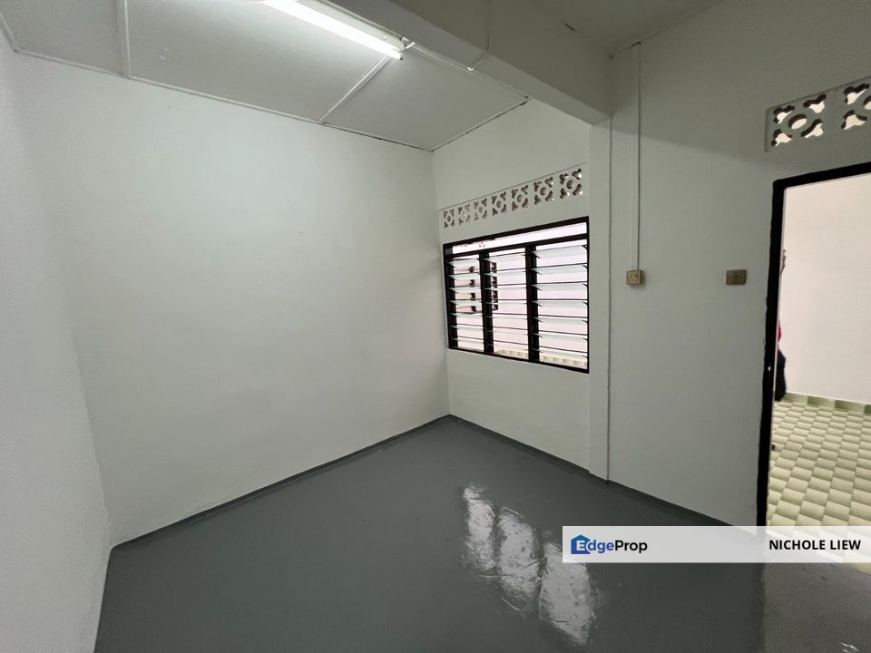 Town Semenyih Good condition 1 storey Taman Desa Semenyih Semenyih , Selangor, Semenyih