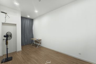 Parkfield Residences, Tropicana Heights