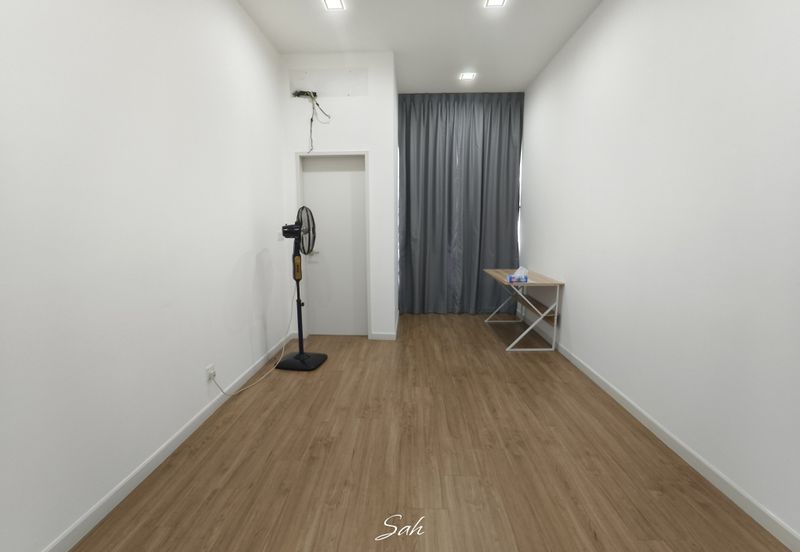 Parkfield Residences, Tropicana Heights