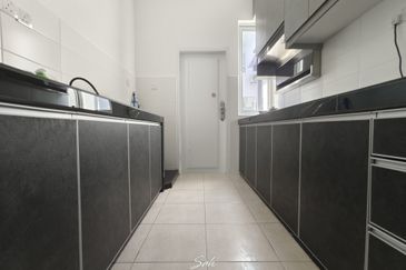 Parkfield Residences, Tropicana Heights