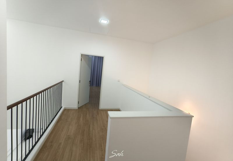 Parkfield Residences, Tropicana Heights