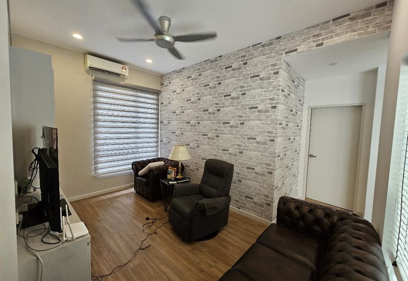 Parkfield Residences, Tropicana Heights