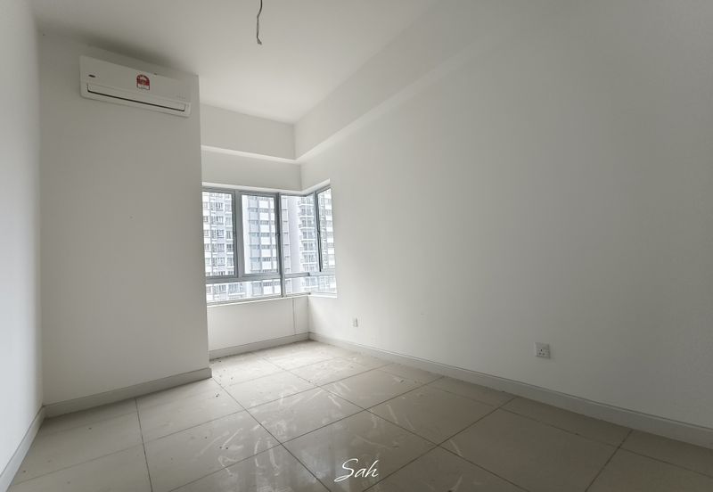 Savanna Executive Suite