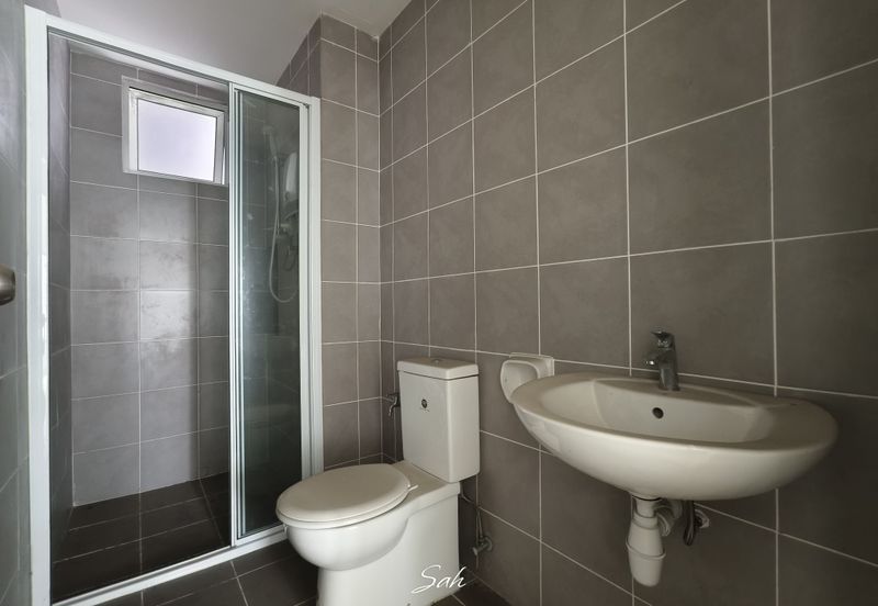 Savanna Executive Suite