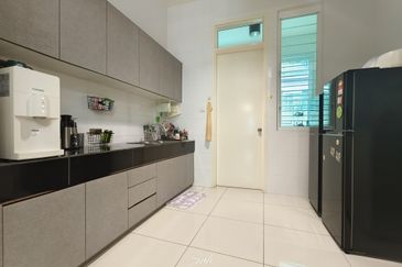 Cradleton @ Eco Majestic