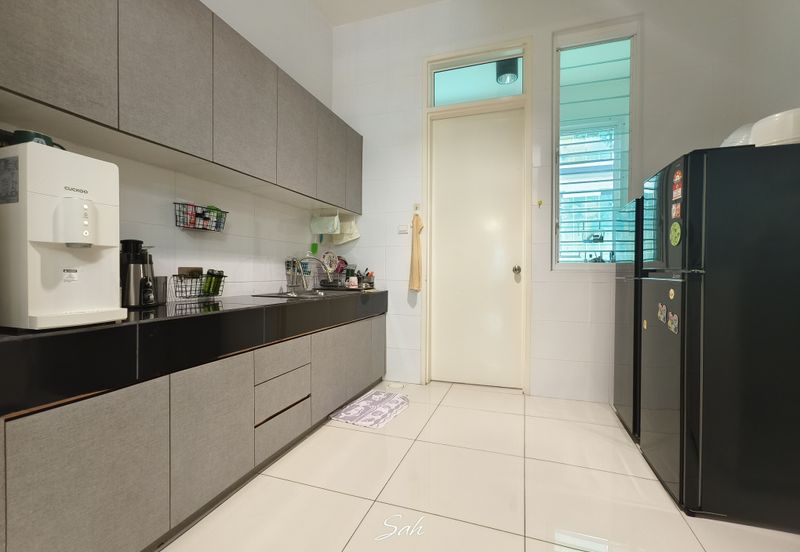 Cradleton @ Eco Majestic