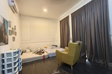 Cradleton @ Eco Majestic