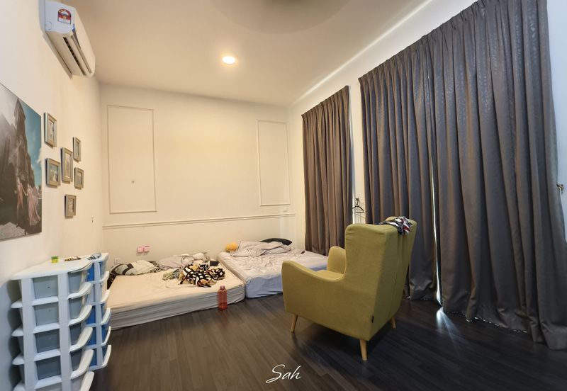 Cradleton @ Eco Majestic