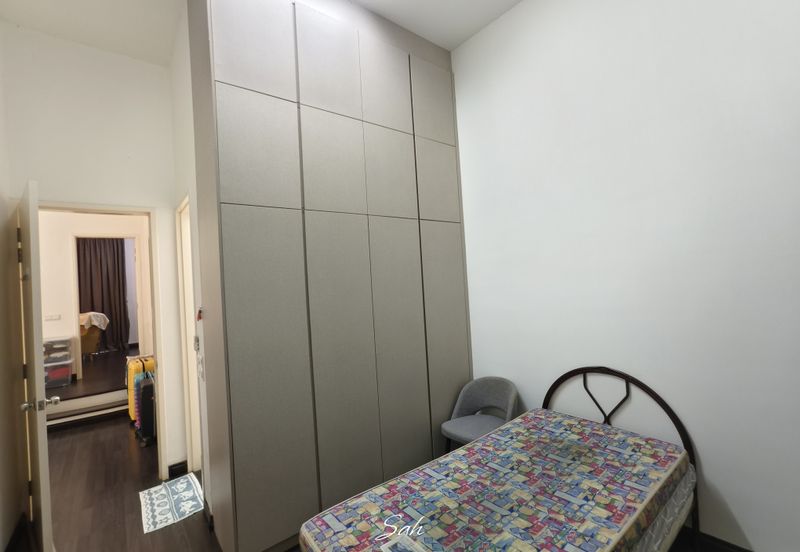 Cradleton @ Eco Majestic