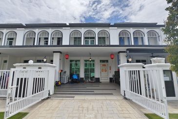 Cradleton @ Eco Majestic