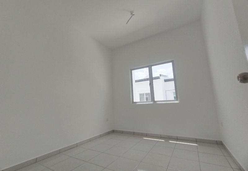 Frossa @ Setia Ecohill 2