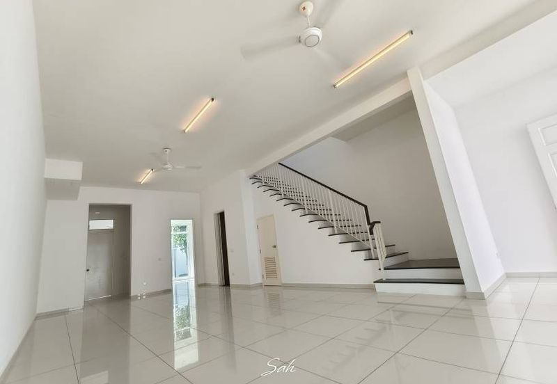 Merrydale @ Eco Majestic