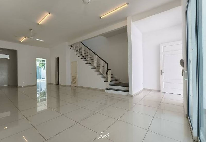 Merrydale @ Eco Majestic