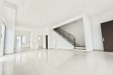 Hazelton @ Eco Forest 3