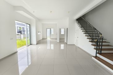 Hazelton @ Eco Forest 3