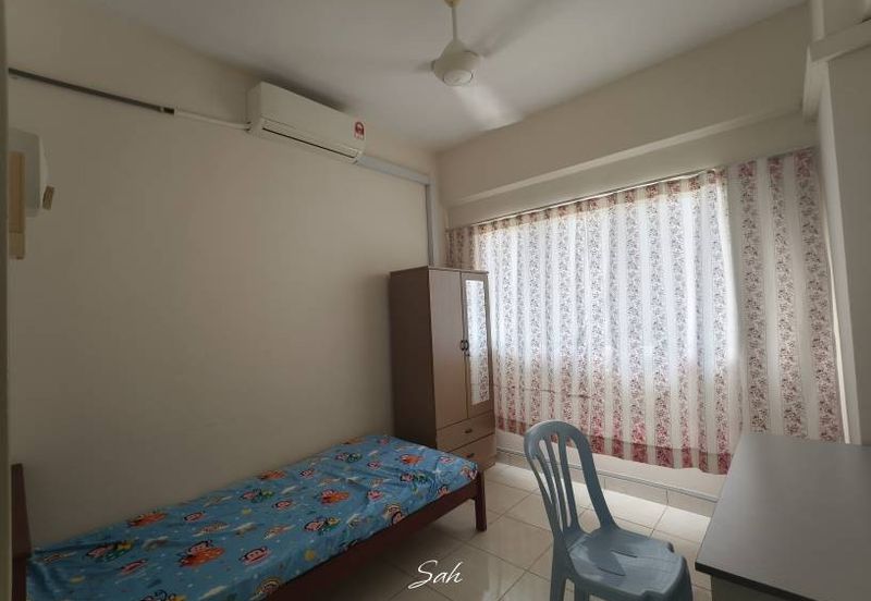 The Residence 2 @ Tiara East