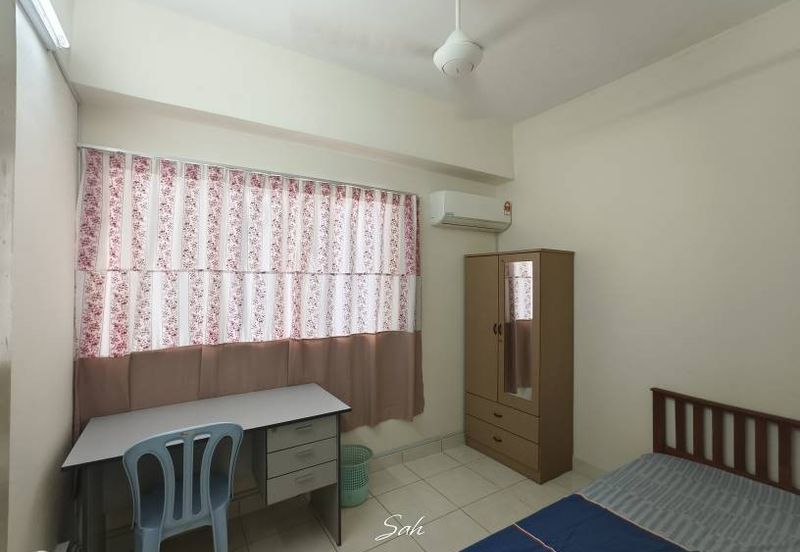 The Residence 2 @ Tiara East