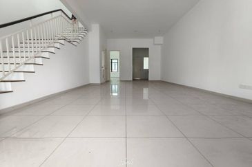 Cradleton @ Eco Majestic