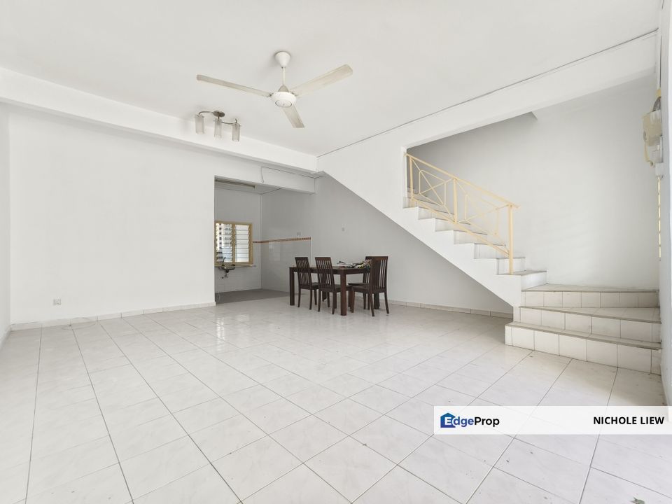 (CHEAPEST FULL LOAN) 2 STOREY @ TAMAN SERI EMAS, KAJANG, Selangor, Kajang