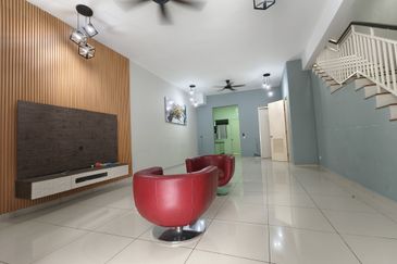 Cradleton @ Eco Majestic