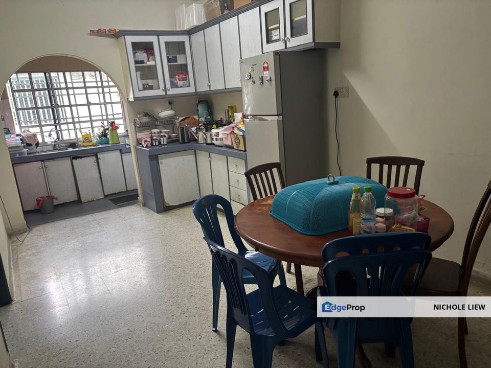 (FULL LOAN + KITCHEN FULLY EXTENDED) 1 STOREY @ TAMAN KAJANG MEWAH, Selangor, Kajang