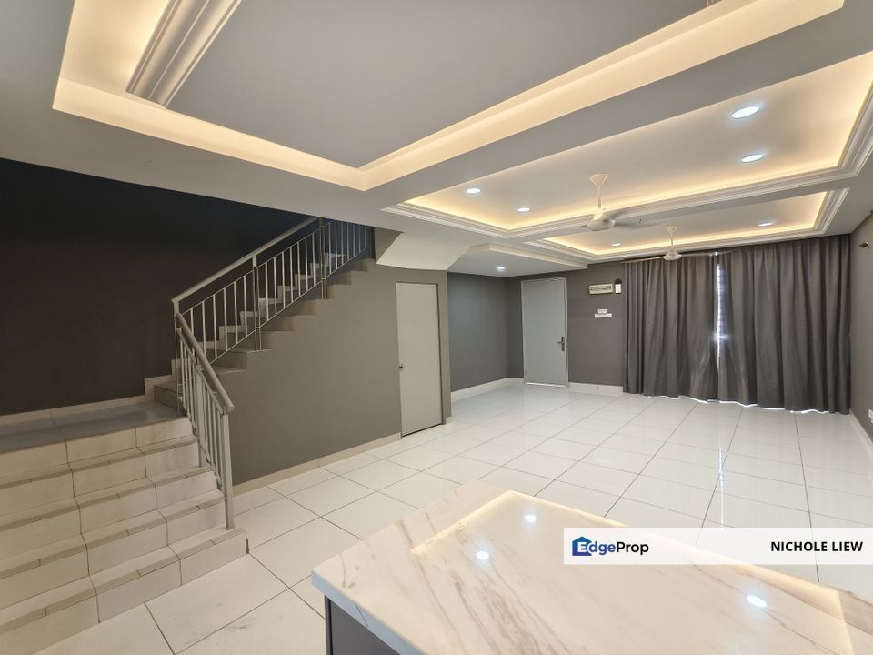 (FULLY RENOVATED + GOOD CONDITION) 2 STOREY @ BANDAR TASIK KESUMA, SEMENYIH, Selangor, Semenyih