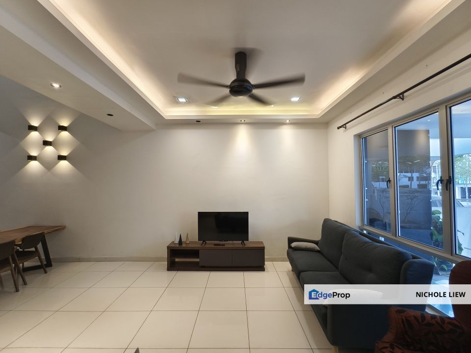 (22x75 FULLY FURNISHED) 2 STOREY @ TROPICANA HEIGHTS, KAJANG 2, Selangor, Kajang