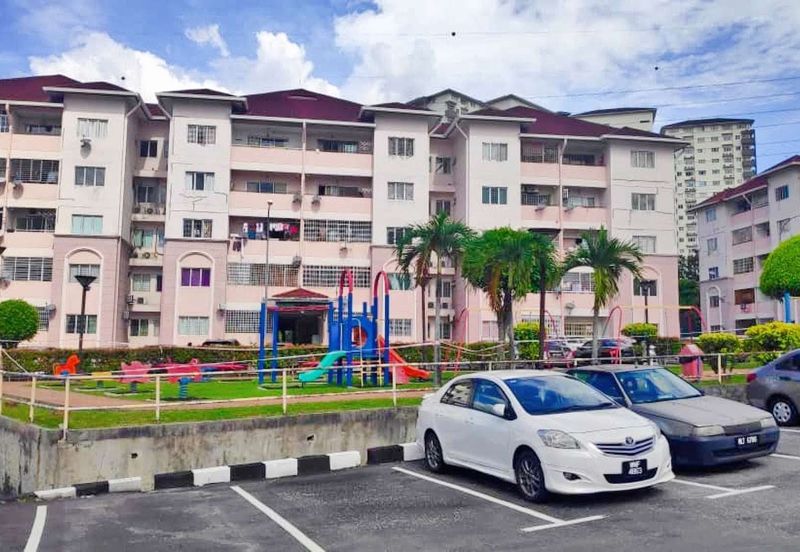 Taman Sungai Besi Indah