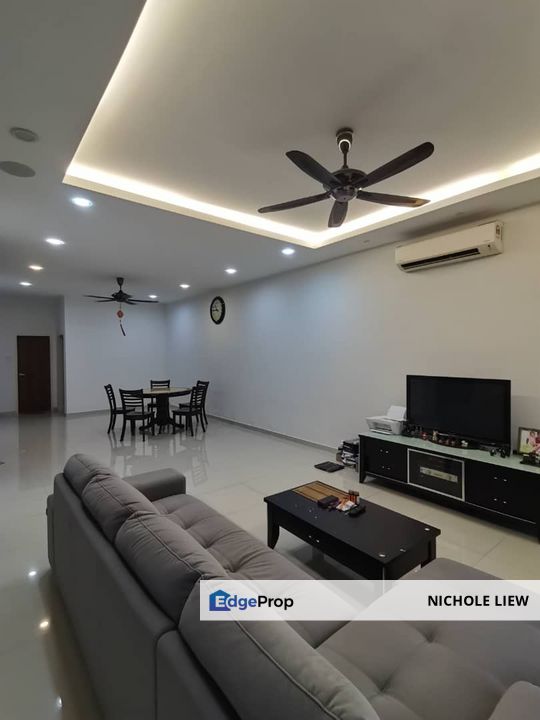 (HILL TOP + RENOVATED + MRT STATION) 2 STOREY SUPERLINK @ RIDGEVIEW RESIDENCES, KAJANG, Selangor, Kajang