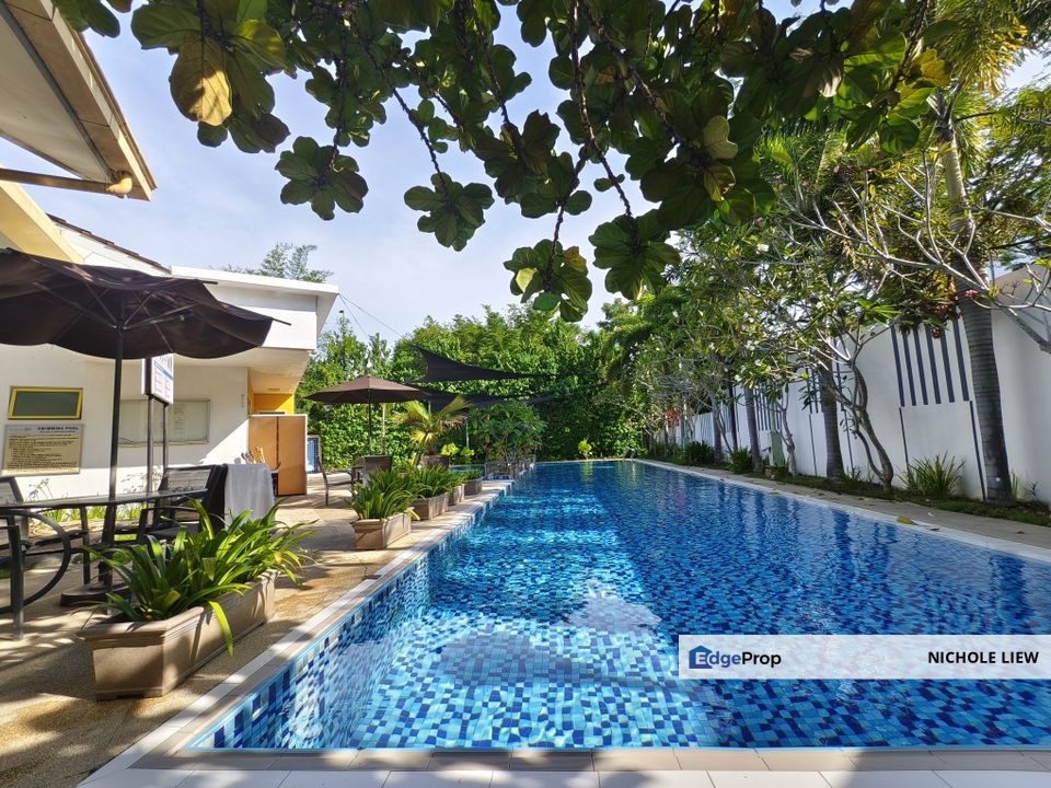 3 STOREY SUPERLINK HOUSE @ TAMAN NADAYU 92, KAJANG 2, Selangor, Semenyih