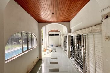 Lorong Taman Pantai 4