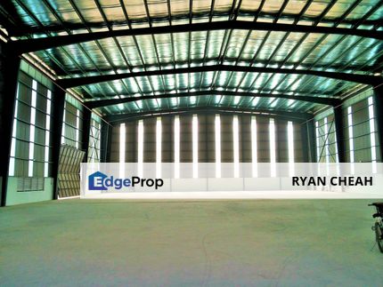 Hot Rent 2.5 sty Semi-D Factory Perdana Industrial Park Putra Perdana, Selangor, Puchong