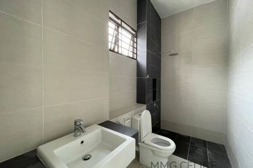 Zeyheri, Setia Utama 2