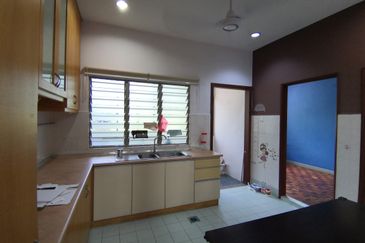 Jalan Sungai Congkak 32/48