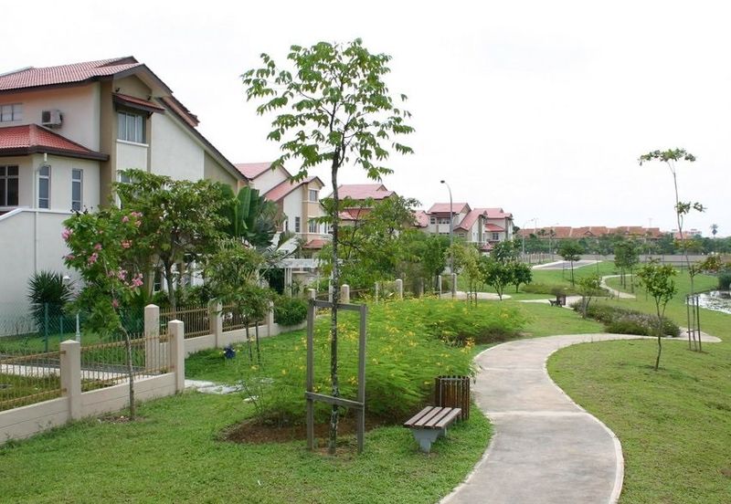 Canal Gardens, Kota Kemuning