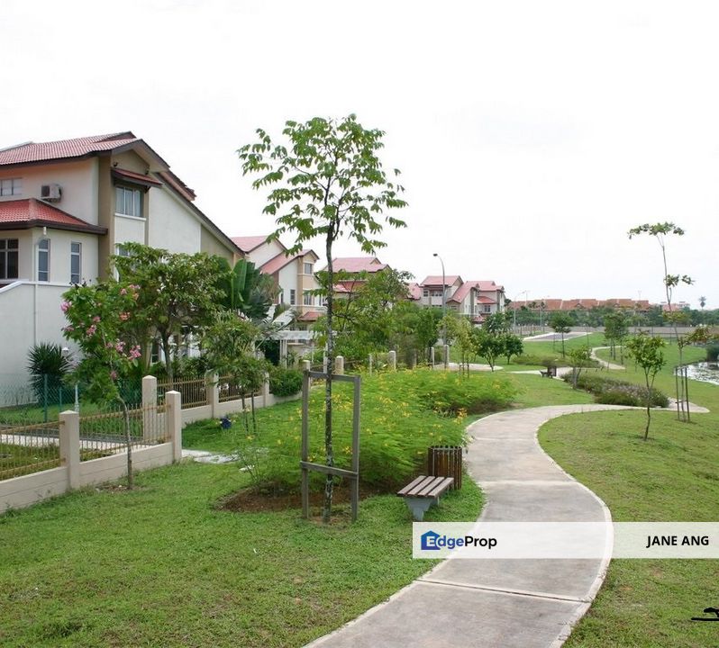 Fully furnished house @ Canal Gardens, Kota Kemuning for RENT, Selangor, Kota Kemuning