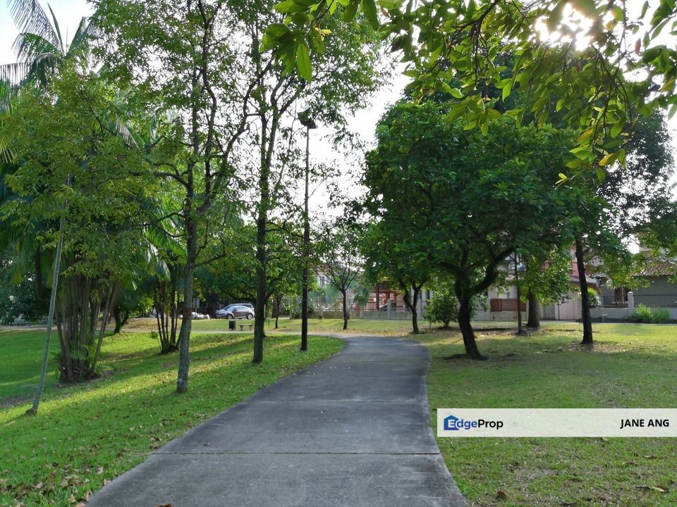 Fully furnished house @ Canal Gardens, Kota Kemuning for RENT, Selangor, Kota Kemuning