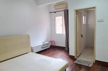 Canal Gardens, Kota Kemuning