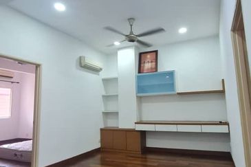 Canal Gardens, Kota Kemuning