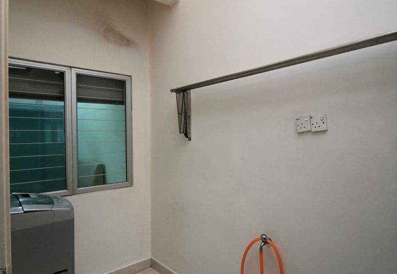 Canal Gardens, Kota Kemuning