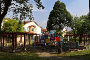 Canal Gardens, Kota Kemuning