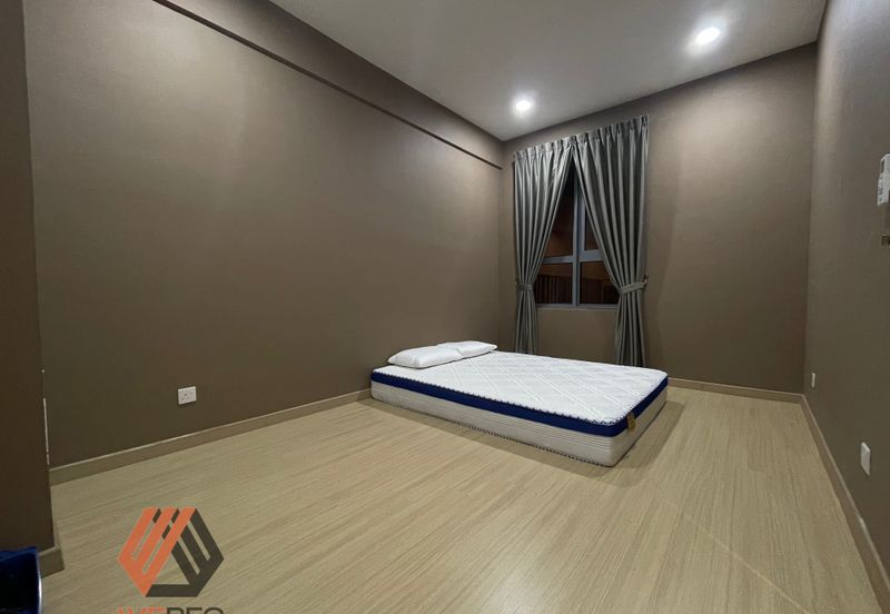 Adria Residence @ Gravit8