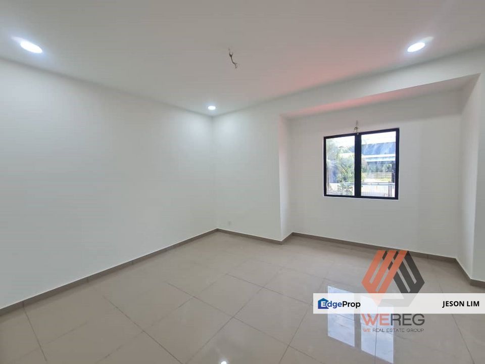 Kampung Jawa @Fully Renovated @Facing Open 2 Storey 4B3B 18X60 for Sale RM488k, Selangor, Klang