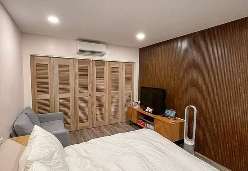 Taman Tepi Sungai ( Taman Teluk Pulai Indah )