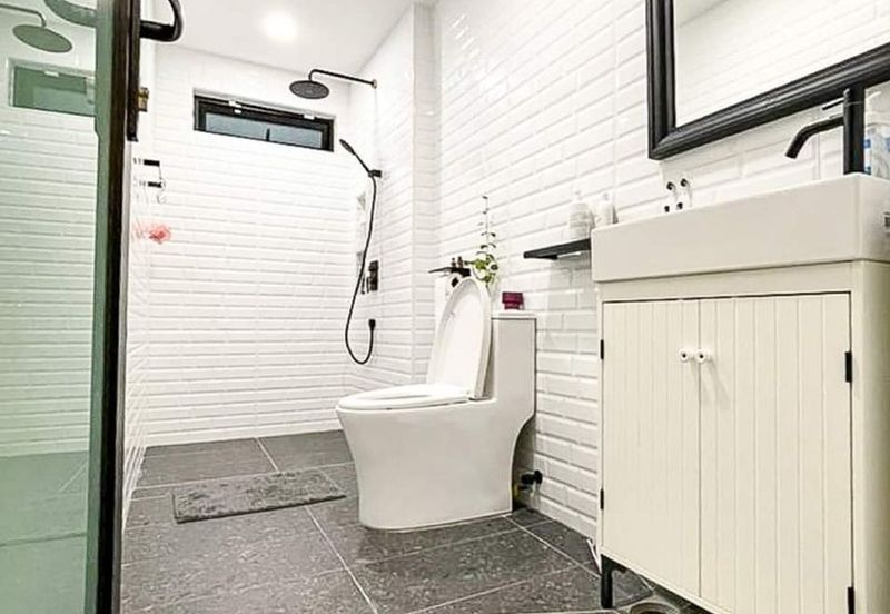 Taman Tepi Sungai ( Taman Teluk Pulai Indah )