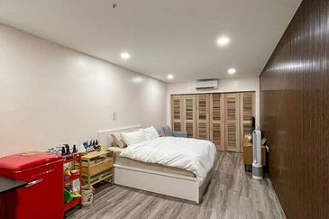 Taman Tepi Sungai ( Taman Teluk Pulai Indah )