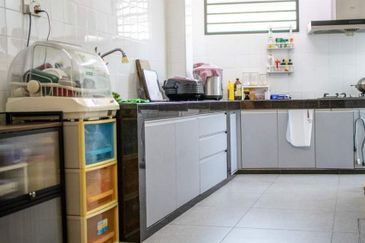 Taman Tepi Sungai ( Taman Teluk Pulai Indah )