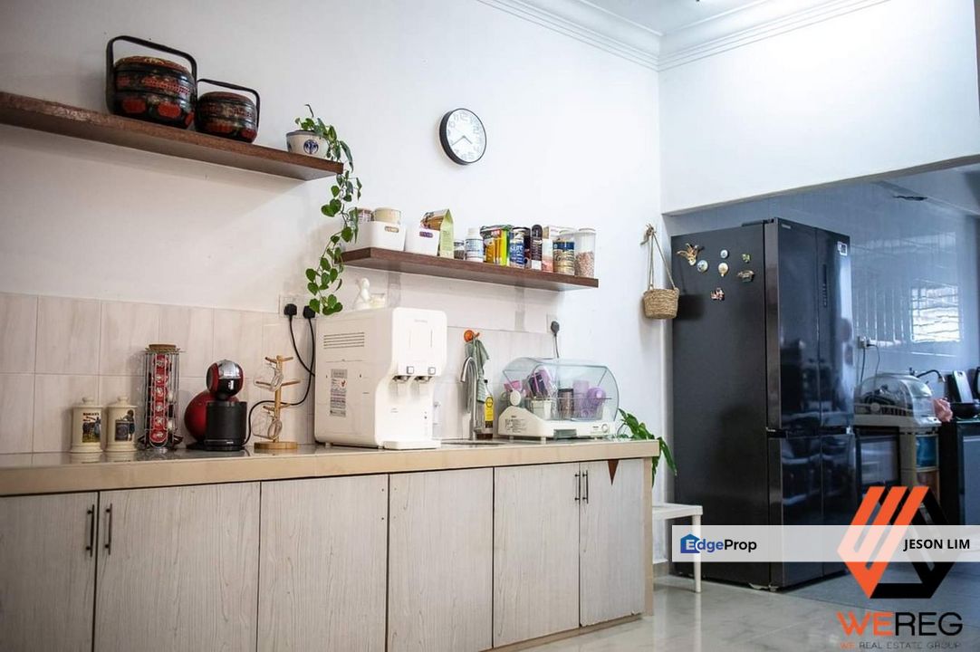 Tepi Sungai @Teluk Pulai @Fully Renovated 2 Storey 4R3B 22X84 for Sale RM680k, Selangor, Klang